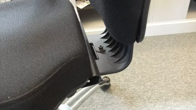 A swivel office chair
