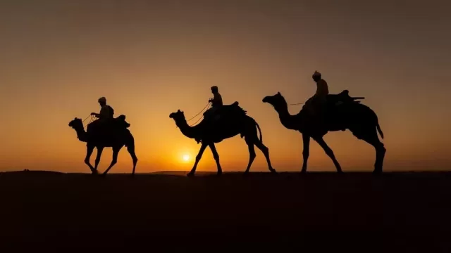 A desert caravan route of the kind used by migrants travelling to the coast