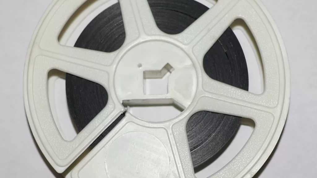 سينما في حوش البيت: كيف شاهد الكويتيون الافلام قبل دار الشرقية